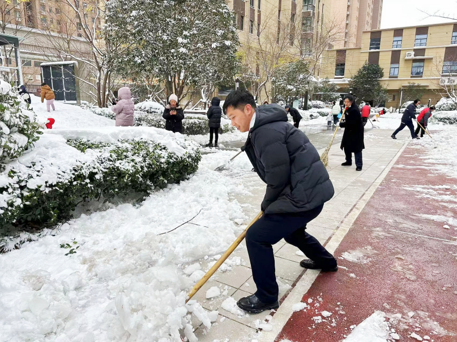 除雪更添暖！世茂服务郑州助农采购4000斤蔬菜送业主过暖冬_中国网地产